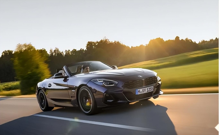 全新 BMW Z4 亮相,传承赛道基因,网友:停产前的倔强