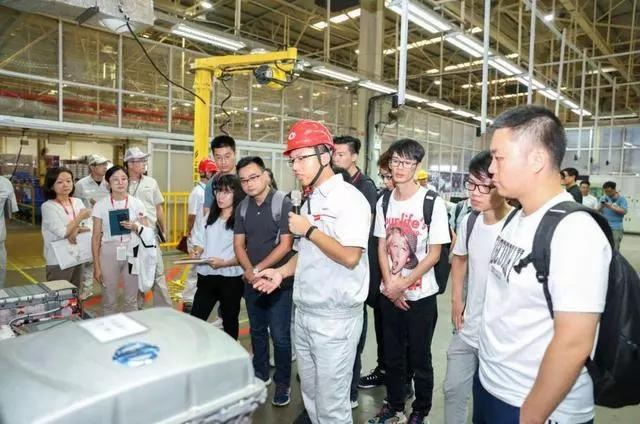 100亿公里0事故 车镜带你探秘轩逸·纯电全自动生产线