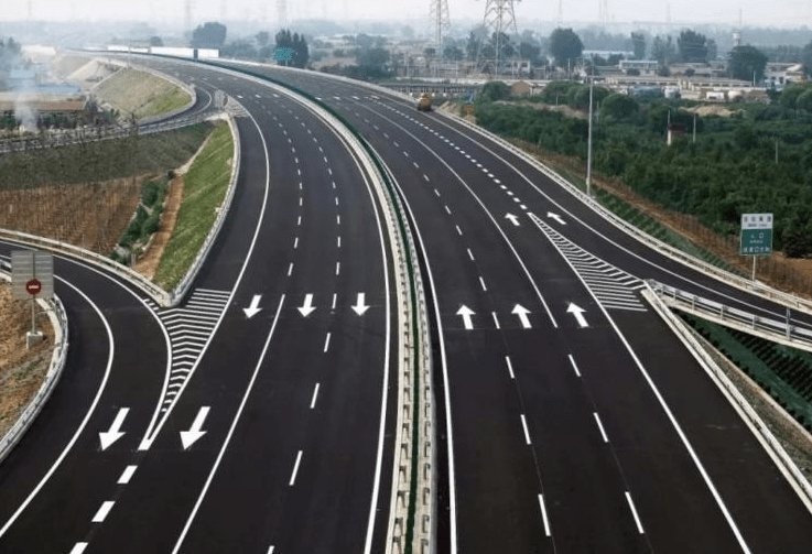 国内将迎来首条不限速高速，预计2022年通车