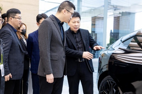 余承东为阿维塔高调站台，折射出什么信号