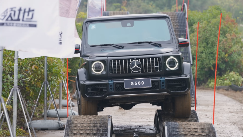 20-200w的越野SUV 性能PK：驼峰桥&交叉轴测试，牧马人排最后