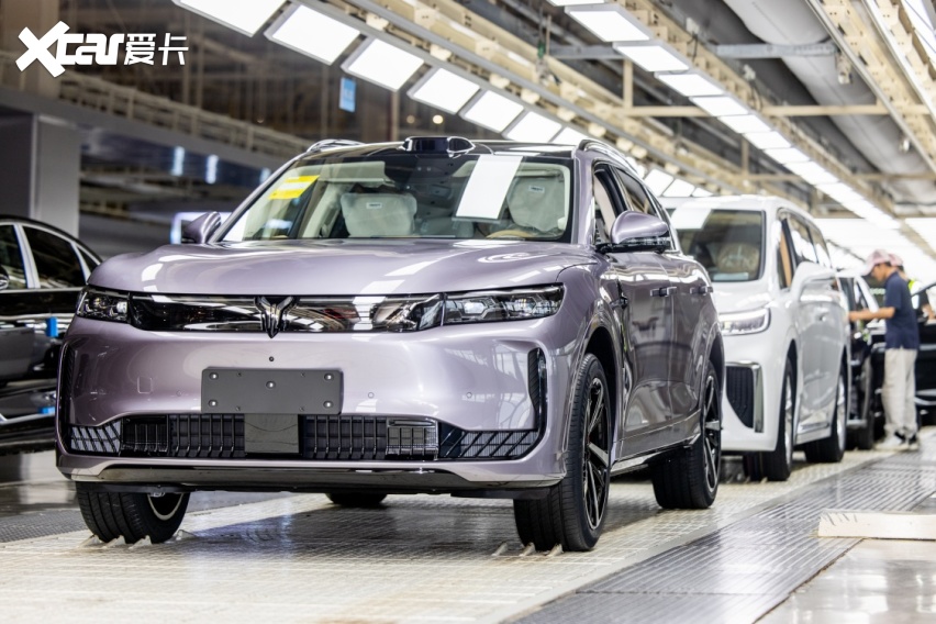 九连涨！岚图汽车10月交付17218辆 最霸气华系SUV岚图泰山本月上