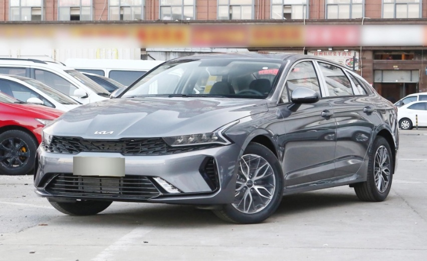 它是合资品牌中型车，16.28万起售，销量却不高