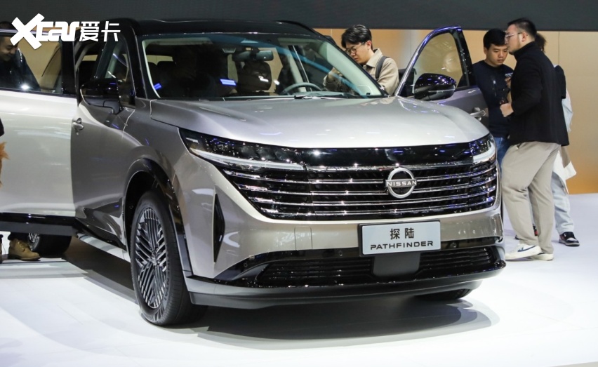 东风日产探陆亮相广州车展,大过途昂 6/7座可选,配2.0t动力