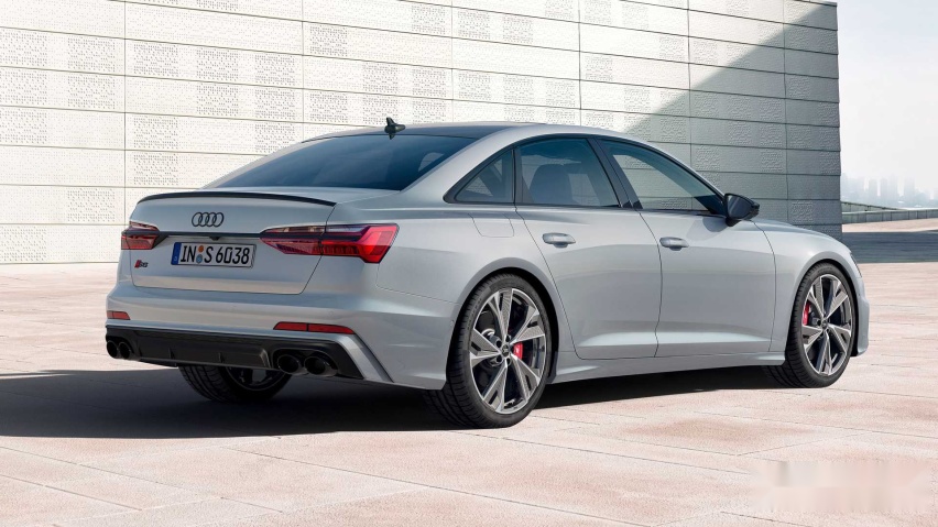 全新奥迪S6搭2.9T动力！白天商务接待晚上跑赛道？