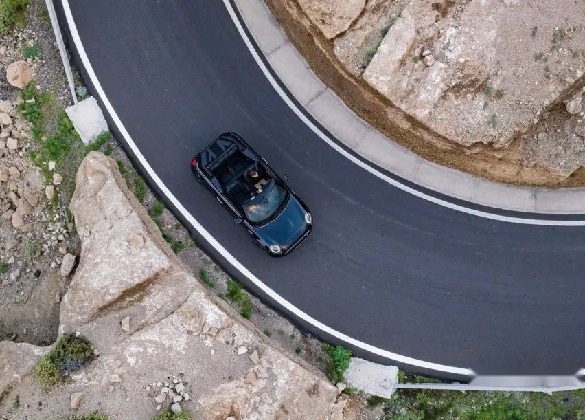 这才是纯电敞篷，Mini Cooper SE Convertible