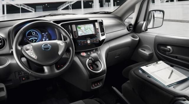 纯电、增高式 日产e-NV200 XL Voltia厢式货车