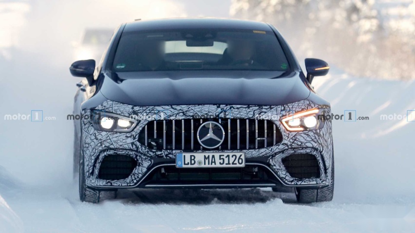 奔驰AMG GT 73 Hybrid谍照曝光，V8T+电动机