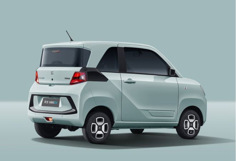 比宏光MINI EV便宜7000元，风光MINIEV实尚款正式上市