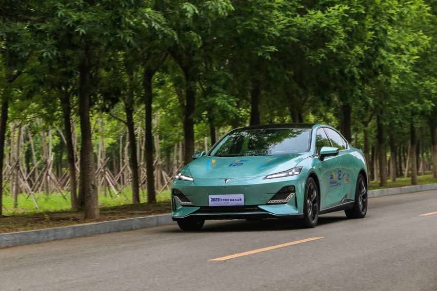 荣誉不断，深蓝SL03斩获2023世界智能驾驶挑战赛金奖