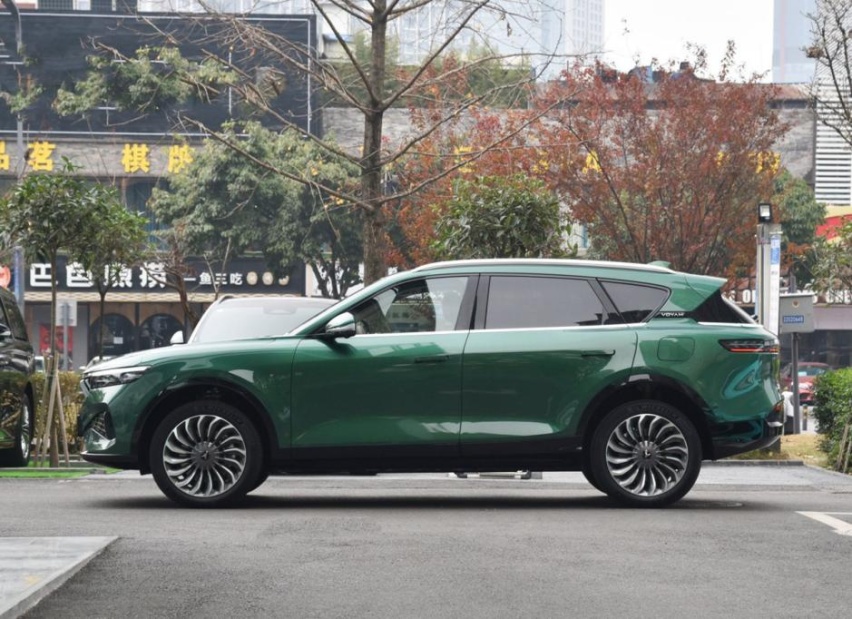 东风旗下的增程式SUV，岚图FREE能否颠覆理想现有的市场格局？