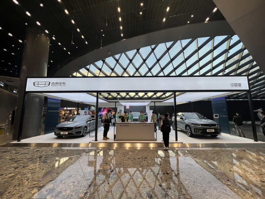 快闪体验月销超2万车系魅力，吉利开启7城中国星多维感官之旅