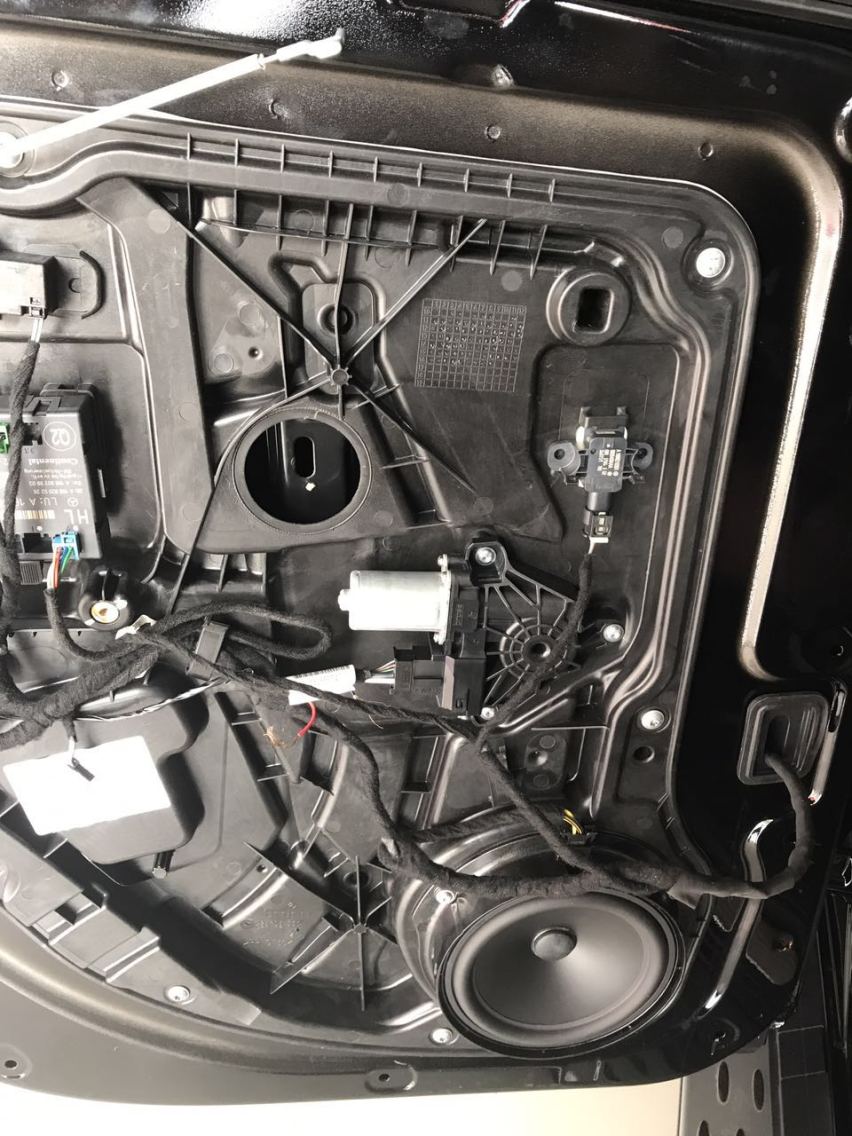 20款奔驰GLS450升级原厂电吸门，关门更优雅更静音，赞