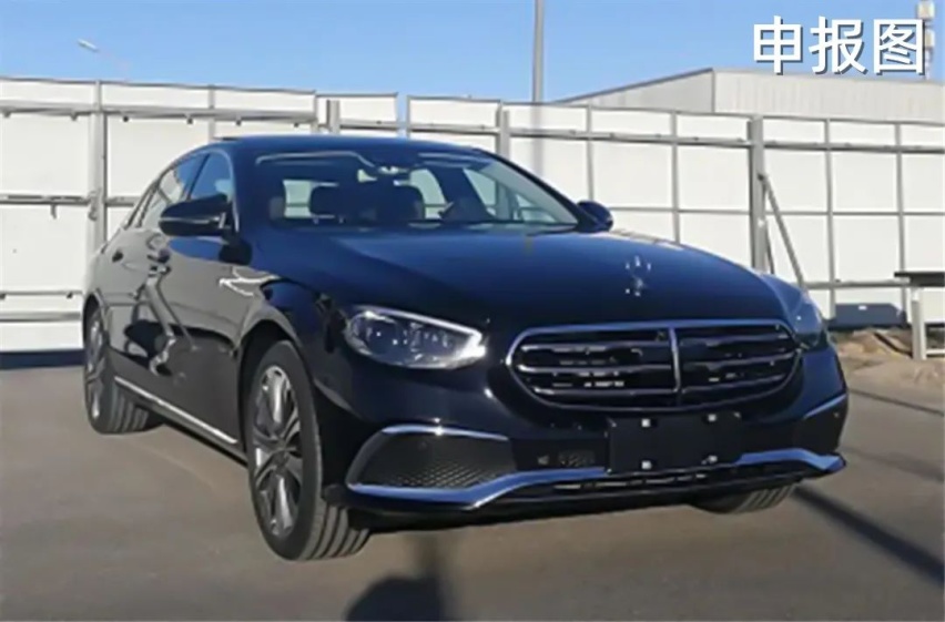 现代第五代途胜首发，奔驰新款E级下线...丨今日车闻
