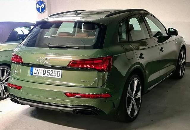 新款奥迪Q5海外实拍 搭载2.0T发动机+轻混系统