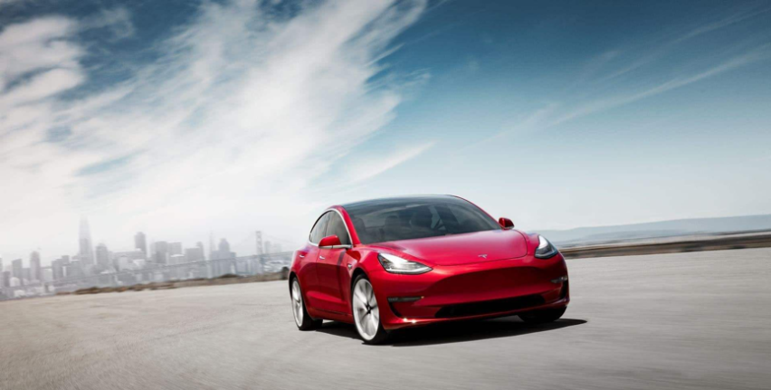 特斯拉将Model 3全系列国产 长续航/高性能正式开放预订