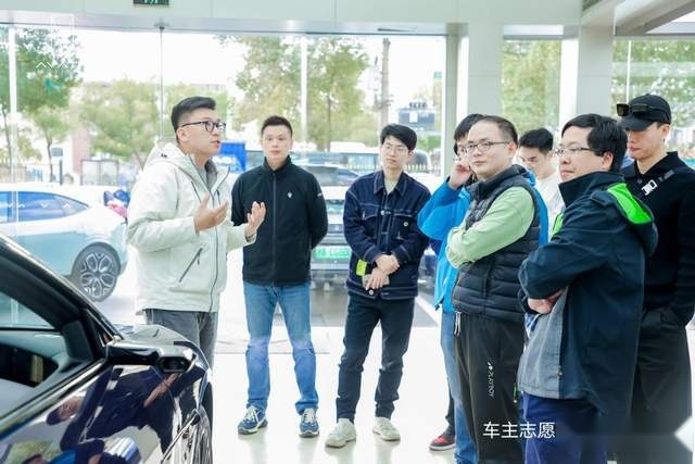 豪华之上更智能，车主带你一起“尝鲜”阿维塔12
