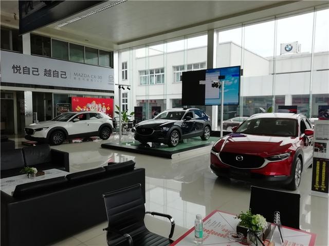 “小红椒”马自达CX-30实车更好看，首付只需4万