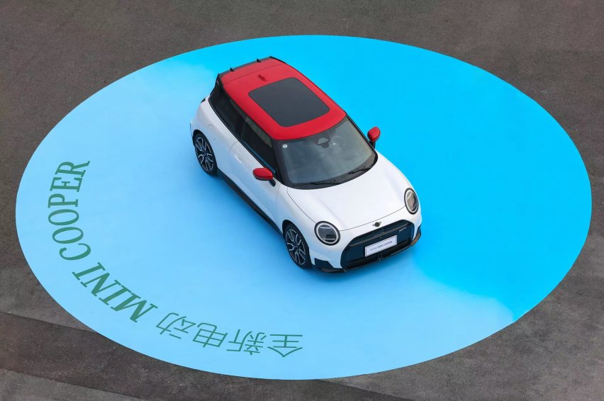 全新电动MINI Cooper上市，“都市卡丁车”经典之上更好玩