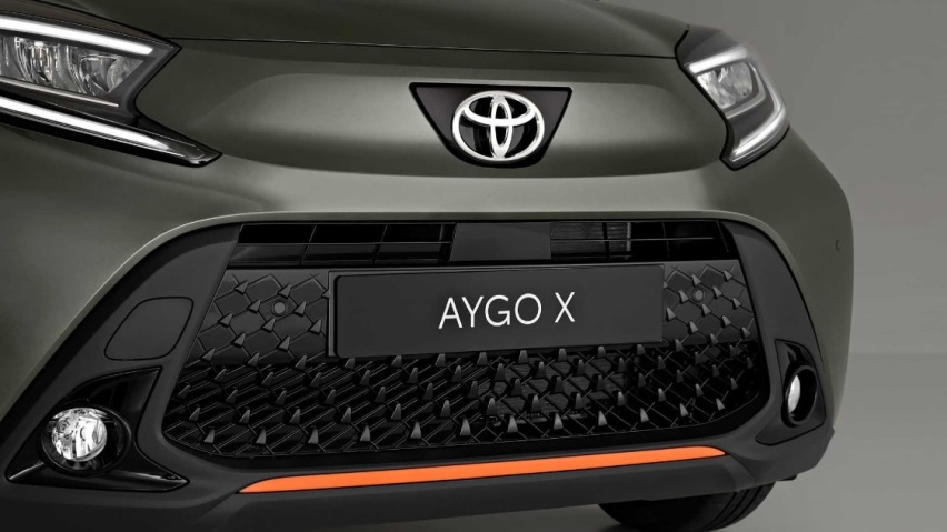丰田AYGO X官图发布，或将于明年推出，全新小型跨界SUV