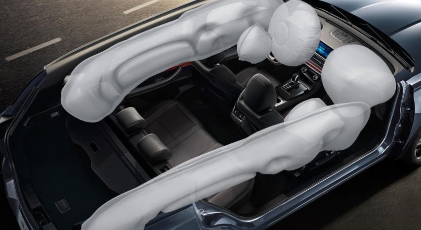 2023款瑞虎7 Plus冠军版，增Carplay，1.6T铝合金引擎
