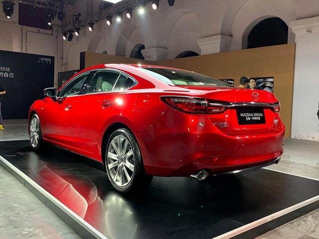 升级的马自达阿特兹17.58万起，运动豪华？最大进步满足国六