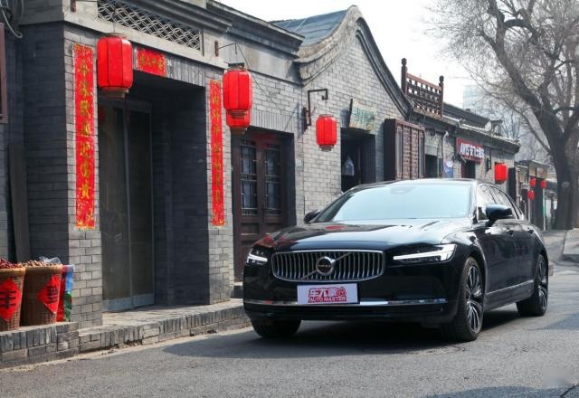 与沃尔沃S90一起探访老舍笔下的千年“驼铃古道”