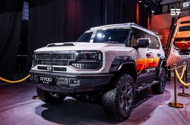 历万境，自纵横！纵横登陆成都车展，G700全球盲订开启