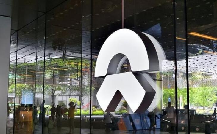 扛不住了？继整车生产暂停之后，蔚来汽车宣布部分车型涨价