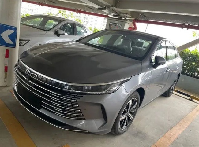 有望成为最便宜的DM-i车型？比亚迪F5实车亮相，可能卖10万内