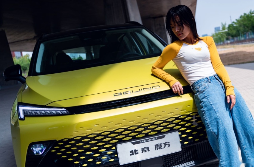 拥抱智慧出行生活，北汽魔方搭载华为鸿蒙OS