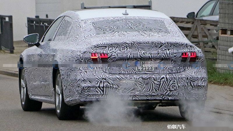 audi-a7l-spy-photos (6).jpg