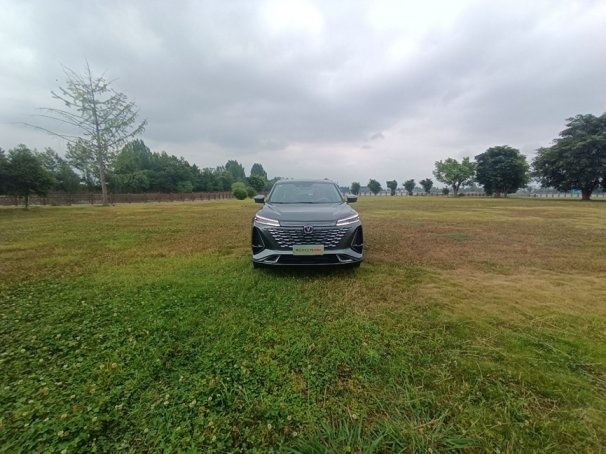 神车 第三代长安CS75 PLUS 升级进阶焕新而来