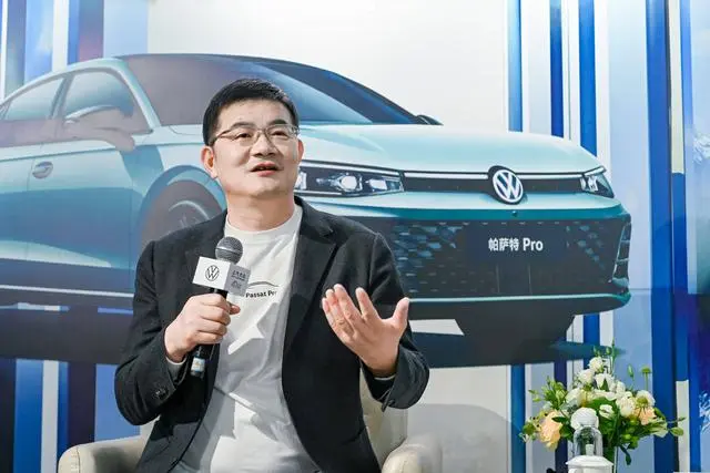 买纯油车还是新能源车？油电之争把大家都搞懵了！