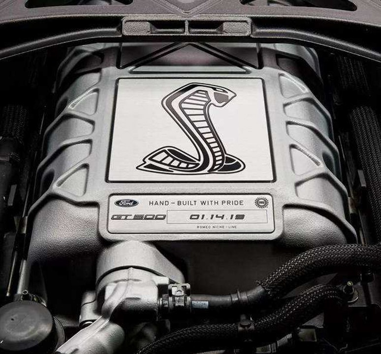 5.2L机增V8迸发900匹！这福特新车海外仅售35万人民币！