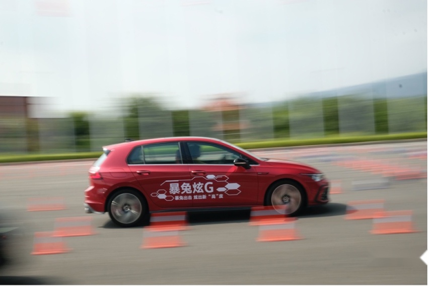 试驾：第8代高尔夫GTI,原厂声浪/悬挂阻尼可调，扮猪吃老虎才香?