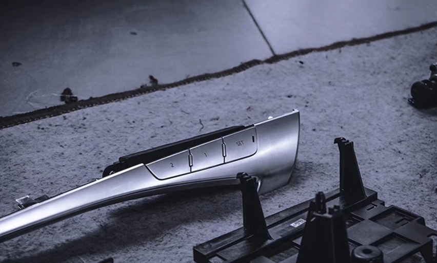 东莞奥迪新款A6L(C8)升级改装原厂座椅记忆+RS6中网