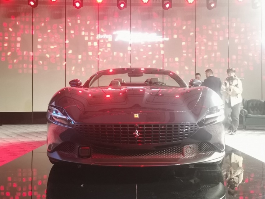 最别致的“法拉利”，聊聊Ferrari Roma Spider
