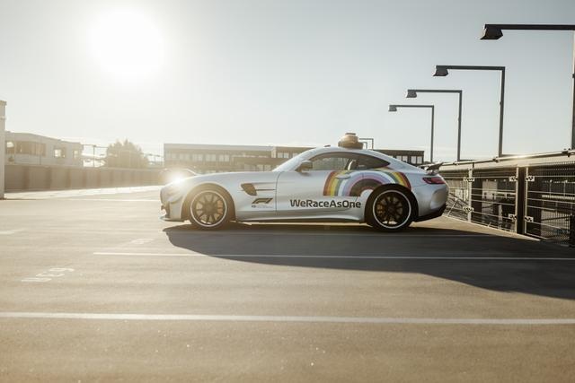 F1官方安全车梅赛德斯-AMG GT R新涂装发布