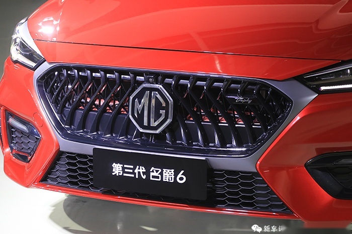 第三代名爵6实拍：名字让人迷惑，但车诚意满满