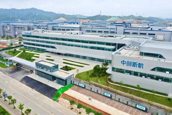 【车叔观察】新能源车价格战背后：是二线电池厂的寒冬