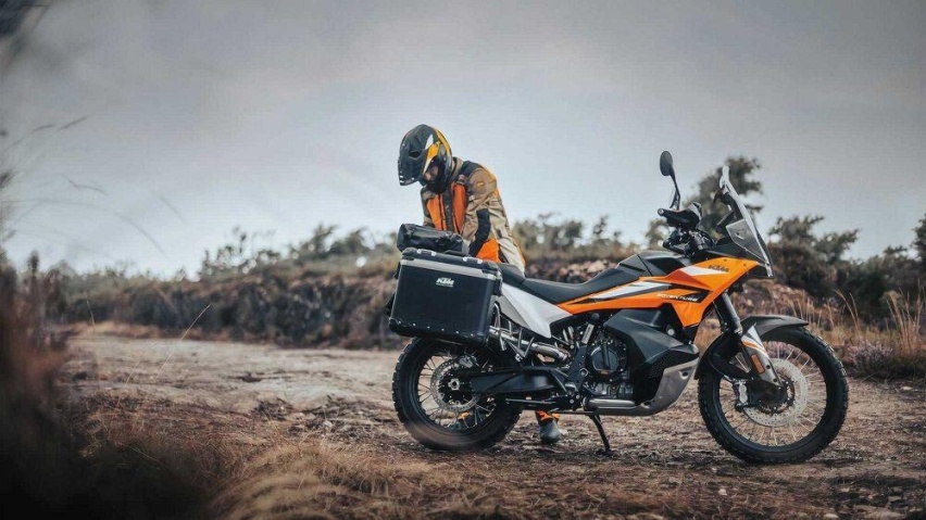 电控升级，2023款KTM 890 ADV登场