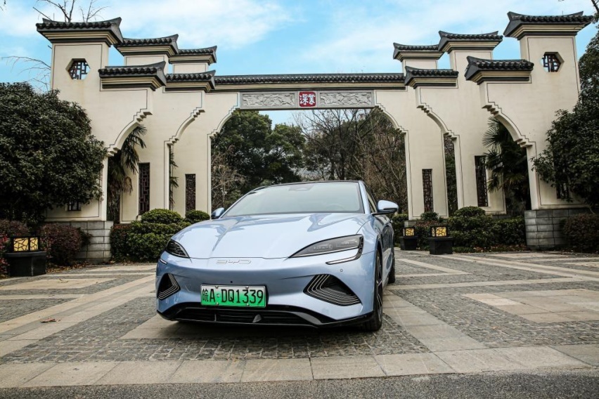 卉眼识车|生而出色拥“豹”无界—比亚迪悦享暖冬深度自驾品鉴会