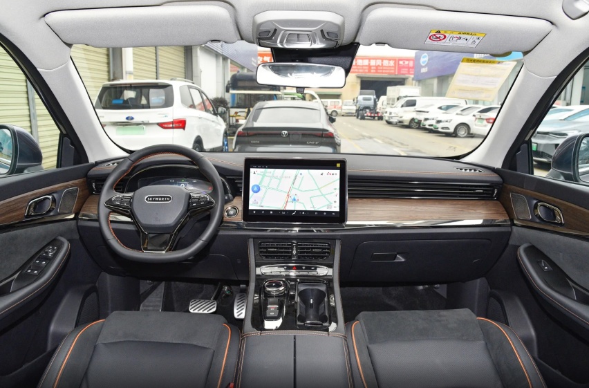 比亚迪三电，中型SUV，低至12万！全新中级车上市