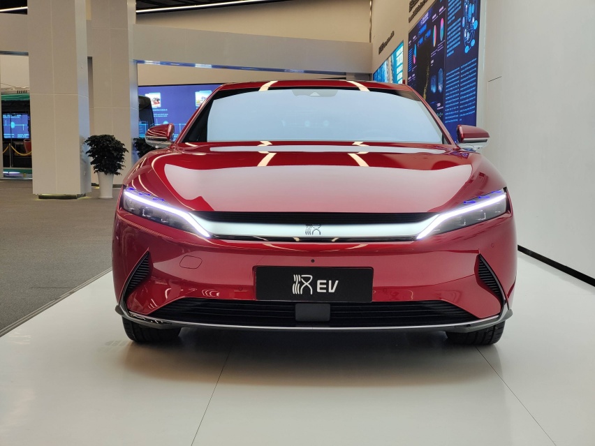 src=http_%2F%2Fwww2.autoimg.cn%2Fchejiahaodfs%2Fg20%2FM15%2FD1%2FB2%2Fautohomecar__ChwEpmEHw6GAUIPCAB57EACfNX0911.jpg&refer=http_%2F%2Fwww2.autoimg.jpg