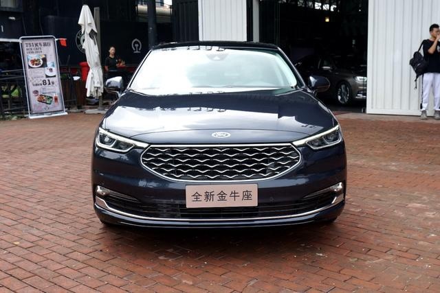 3分钟看车圈：旗舰轿车该是什么样子？长安福特新款金牛座发布