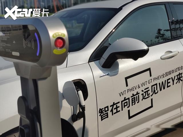 动力、操控当仁不让对手，WEY VV7 PHEV&VV7 GT PHEV双车试驾
