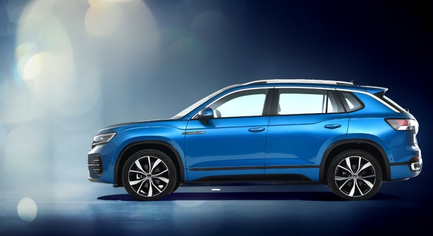 一汽-大众全新探岳与荣放RAV4对比谁是全能王