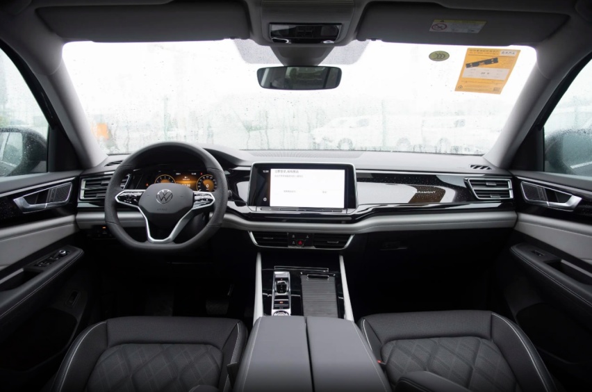 预算28万上下买中大型SUV，日产探陆对比途昂，家用该如何选？