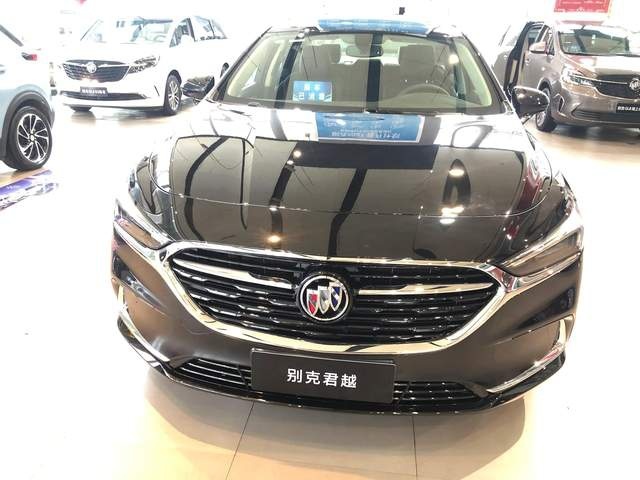 别克君越：落地20万，气场不输奥迪A6L